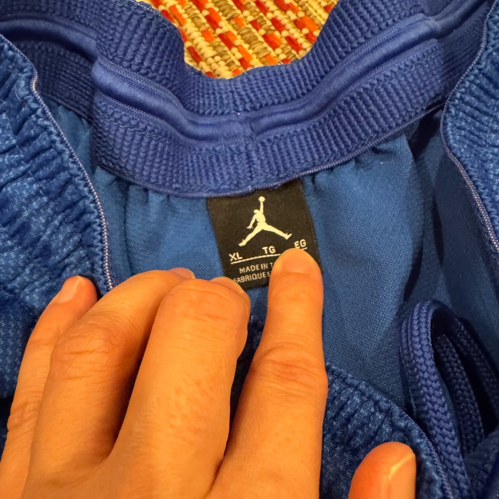 Jordan Blue Athletic Men's Shorts - Picture 3 of 6
